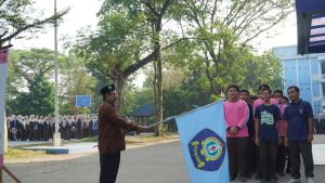 Jalan Sehat Bahagia SMA Darul Ulum 2 Unggulan BPPT Tanamkan Karakter Santri dan Kepedulian Lingkungan