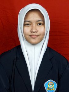 Aktif Berorganisasi, Ananda Maulidya Luiza Zulfikar Pimpin Majalah SOLUSI dan Bercita-cita Kuliah ke Luar Negeri