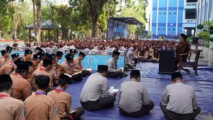 Semarak Pengajian Kitab Ta’limul Muta’allim di SMA Darul Ulum 2 Unggulan BPPT: Menanamkan Sikap Wira’i dalam Menuntut Ilmu